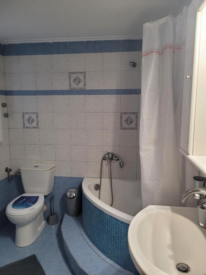 City Center Apartment Арта Экстерьер фото