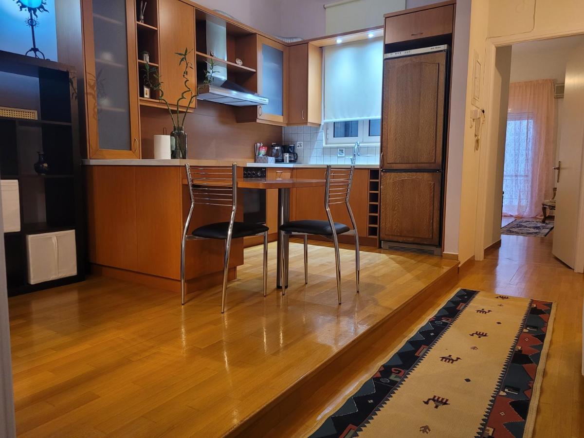 City Center Apartment Арта Экстерьер фото